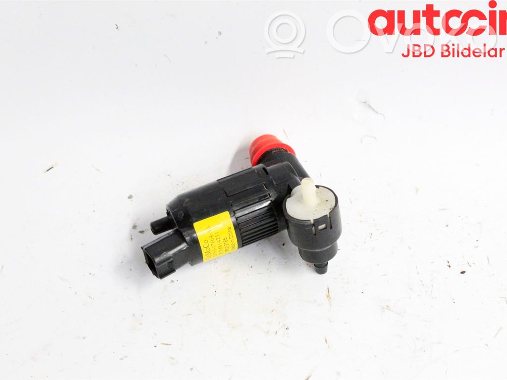 Ford Mondeo MK V Windscreen/windshield washer pump 