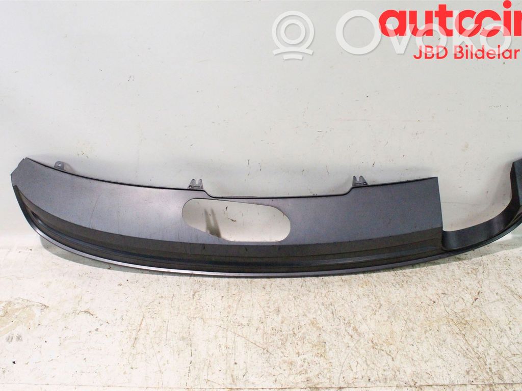 Audi A4 S4 B9 Takapuskurin alaosan lista 