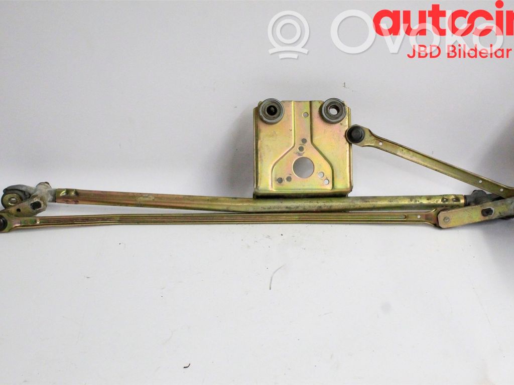 Saab 9-5 Front wiper linkage 