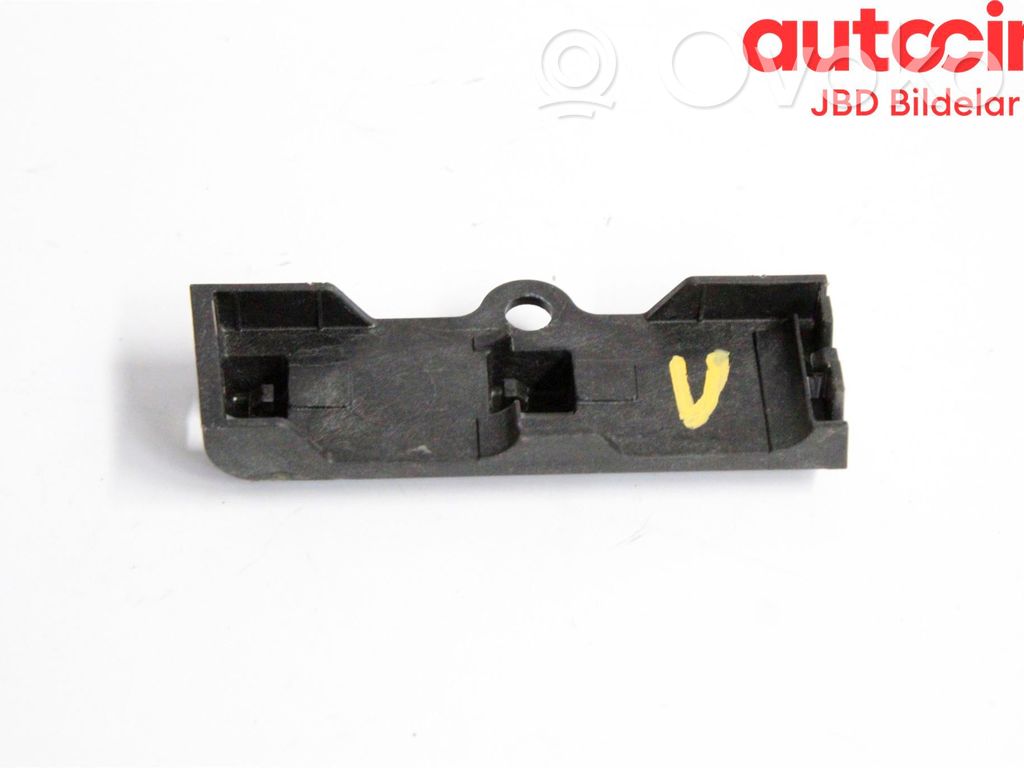 Support, fixation radiateur   68244425AA