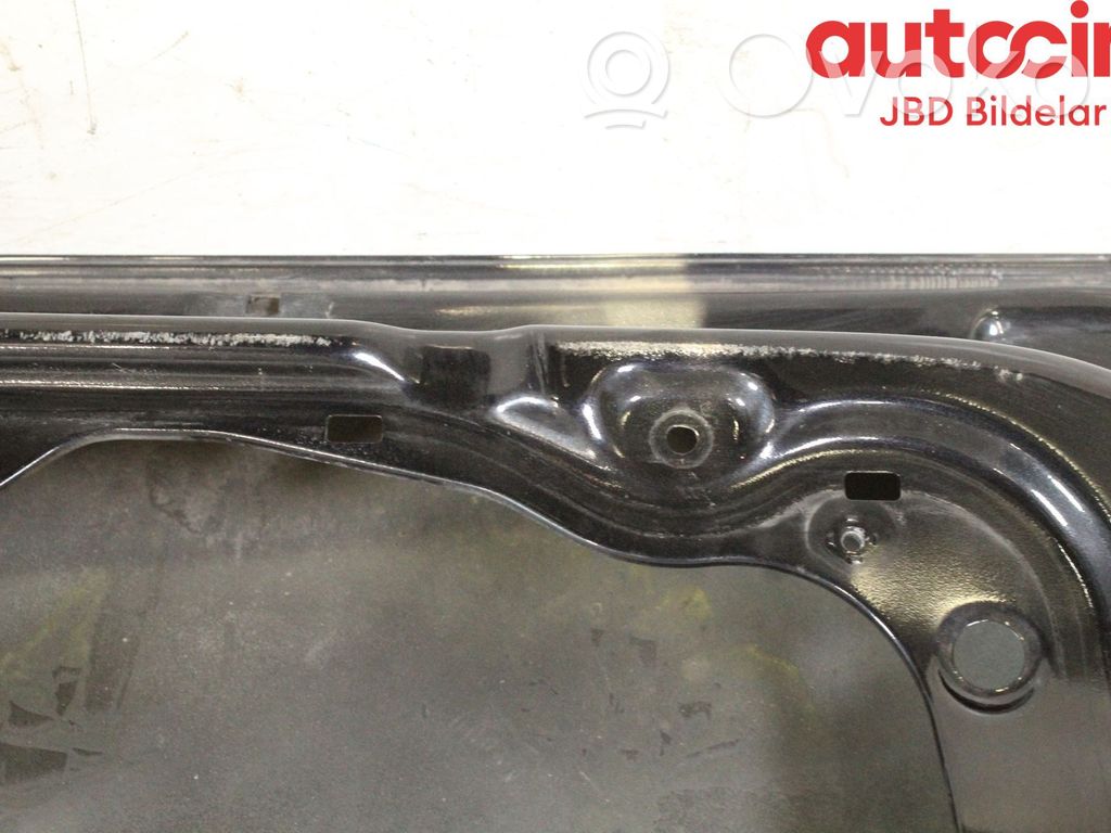 Puerta delantera   76004A2000