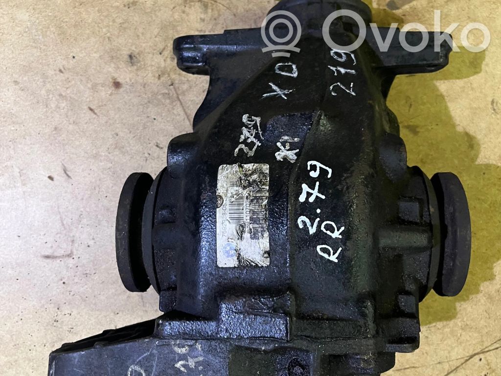 Rear differential   7592938,33107592938