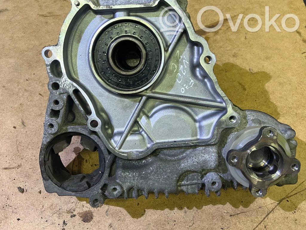 BMW 3 F30 F35 F31 Skrzynia rozdzielcza / Reduktor 