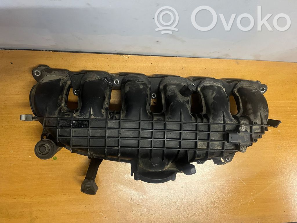 BMW 3 F30 F35 F31 Kolektorius įsiurbimo 