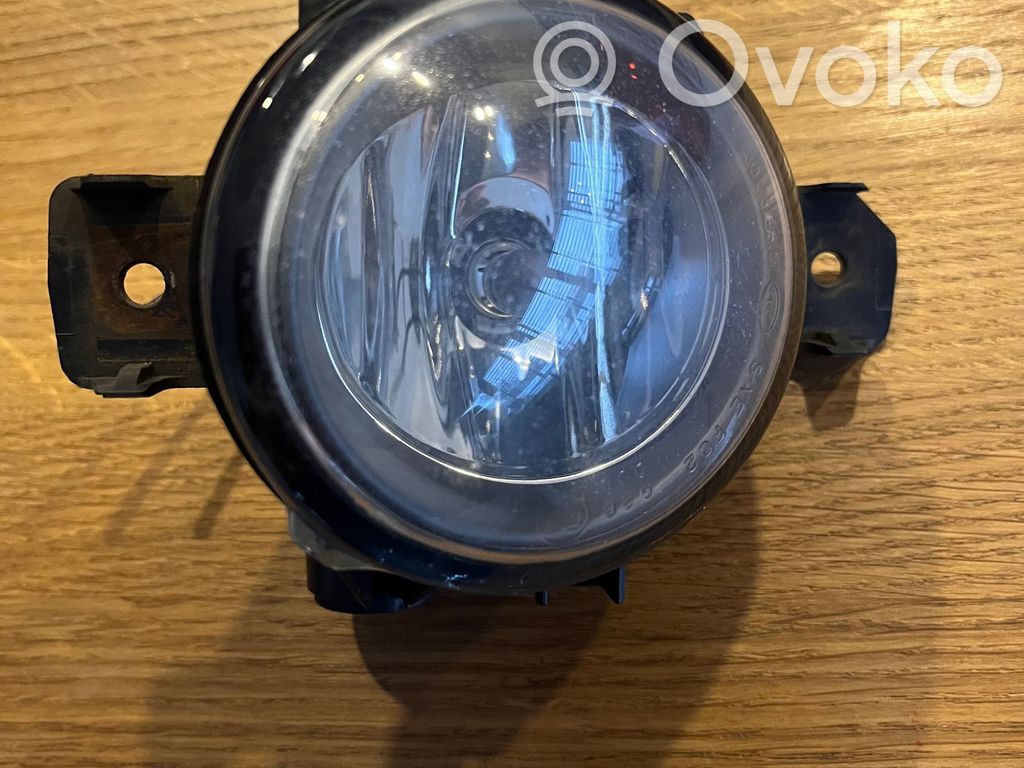 Miglas lukturis priekšā   7837502