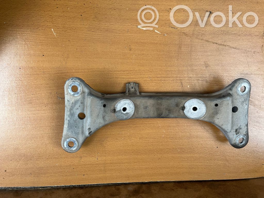 BMW 3 E92 E93 Gearbox mounting bracket 