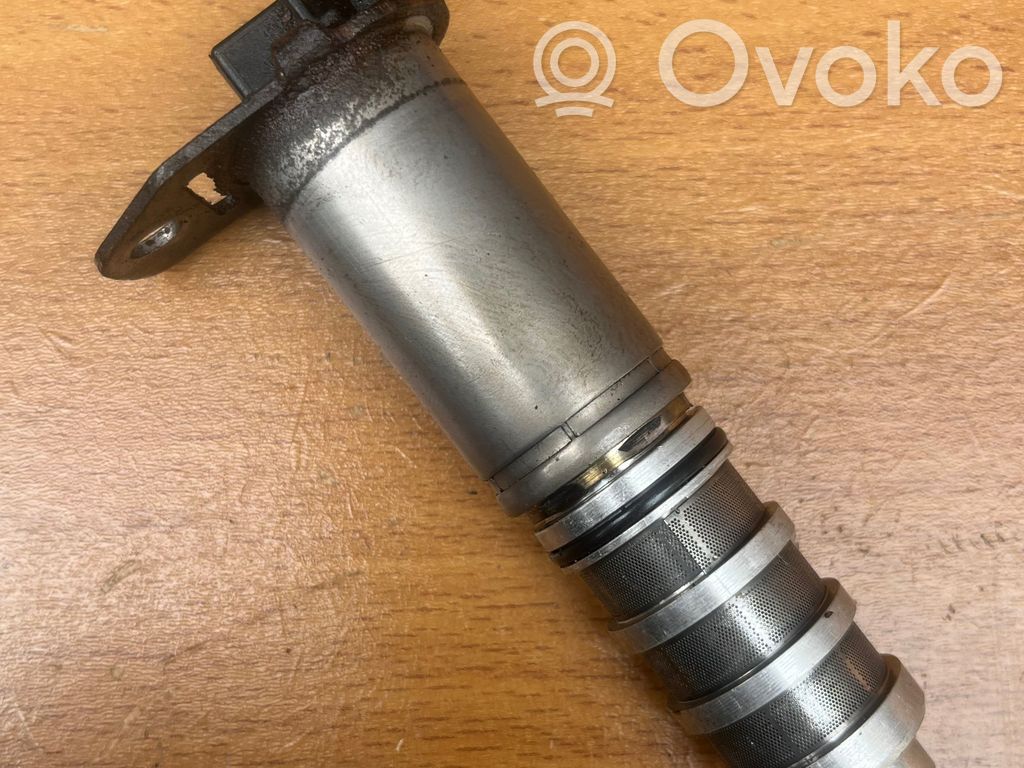 BMW 3 F30 F35 F31 Zawór sterujący / Ustawienia wałka rozrządu 
