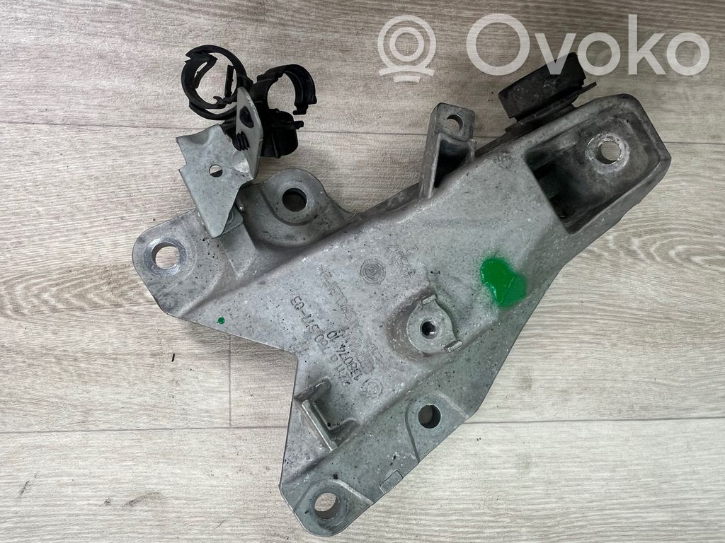Engine mounting bracket   6760317,22116760317