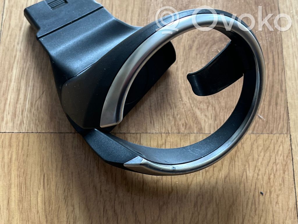 BMW X1 E84 Cup holder front 