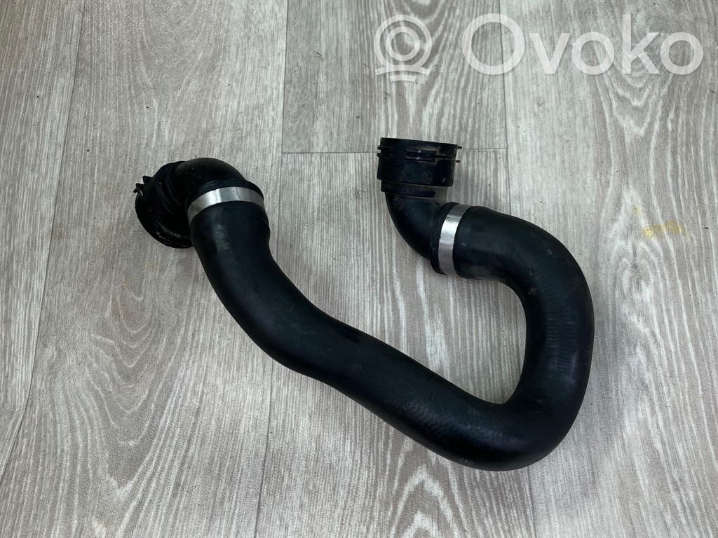 BMW X1 E84 Engine coolant pipe/hose 