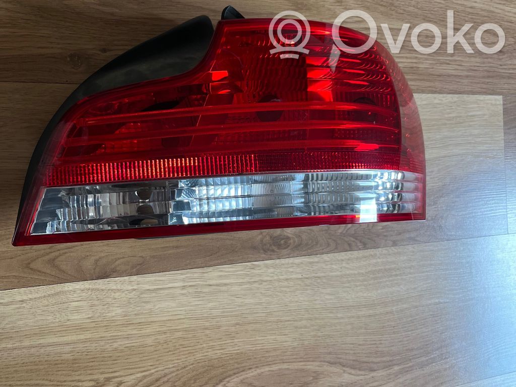 BMW 1 E82 E88 Galinis žibintas kėbule 