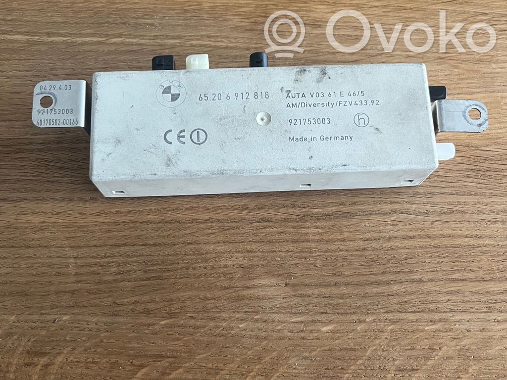 BMW 3 E46 Antenos stiprintuvas 