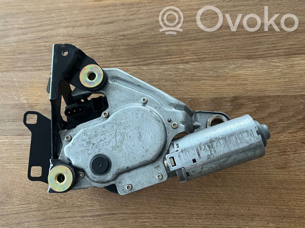 BMW 3 E46 Motor del limpiaparabrisas trasero 