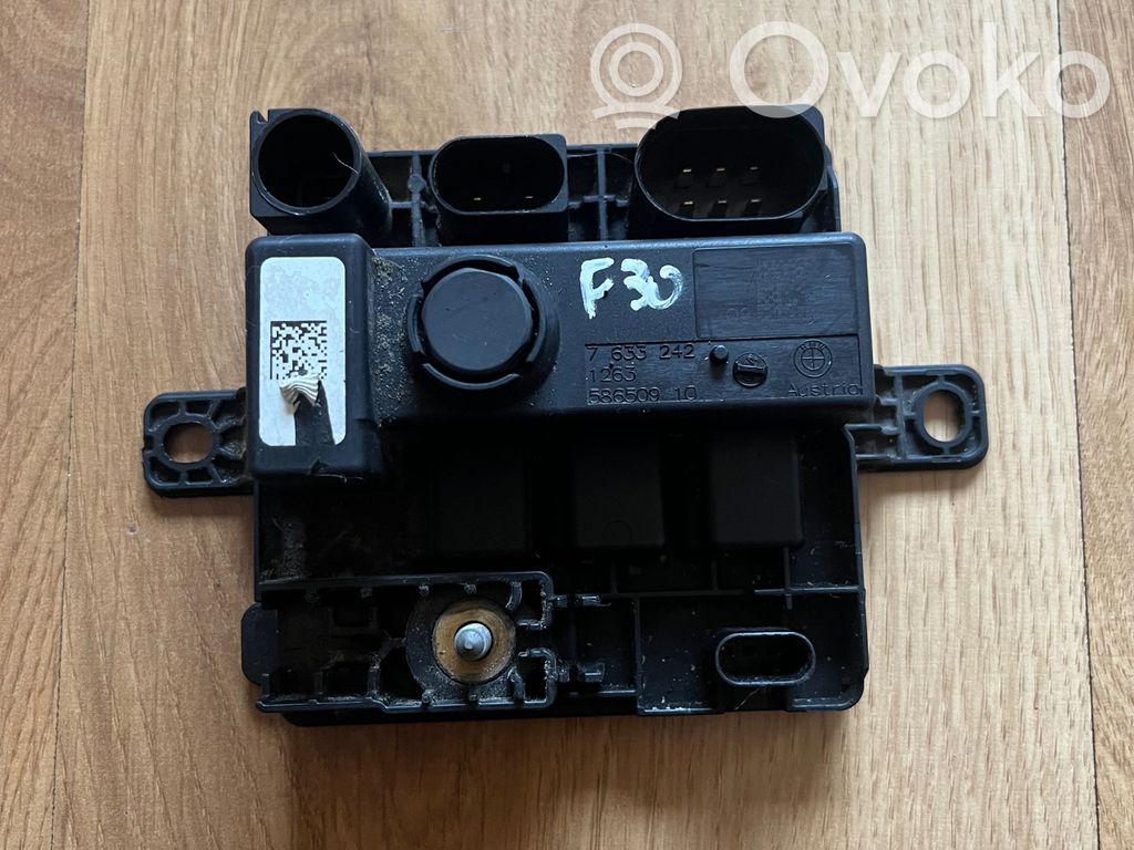 BMW 3 F30 F35 F31 Przekaźnik sterujący prądem 