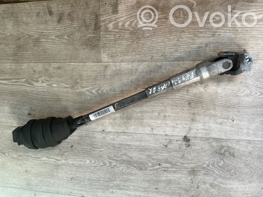 Steering column universal joint   6780864