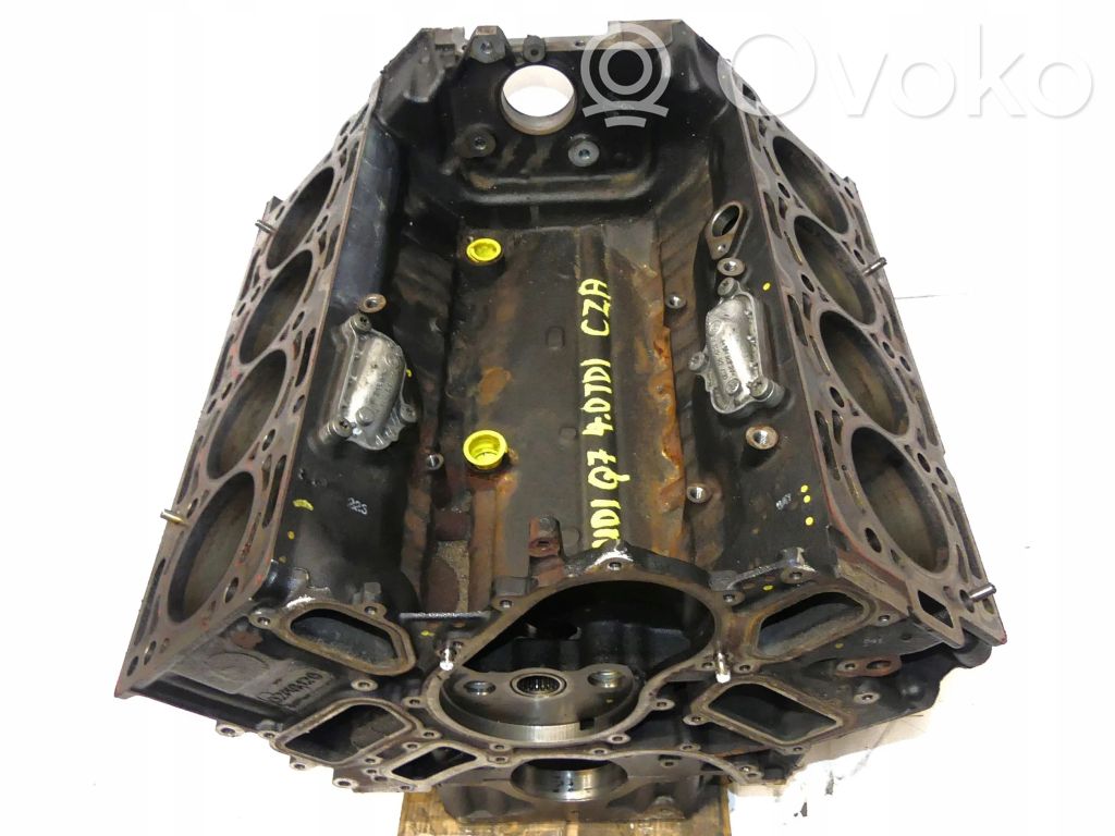 Engine block   CZA