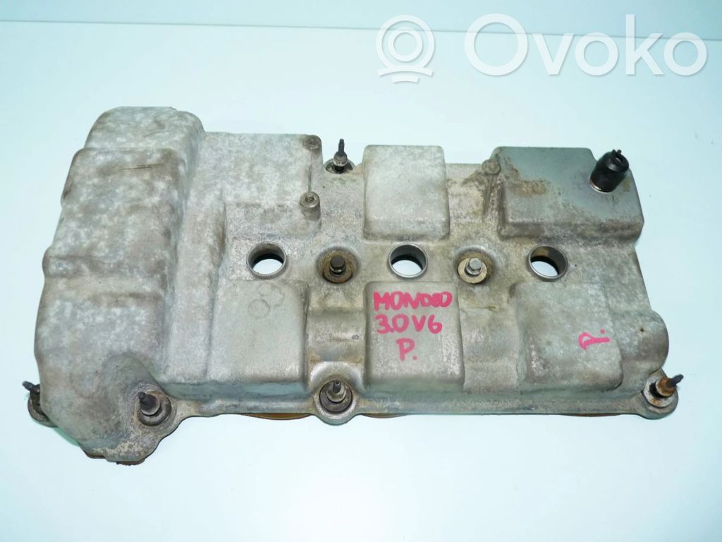 Ford Mondeo Mk III Vārstu vāks 