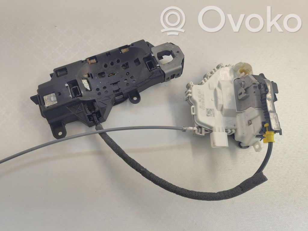 Audi Q5 SQ5 FY Front door lock 