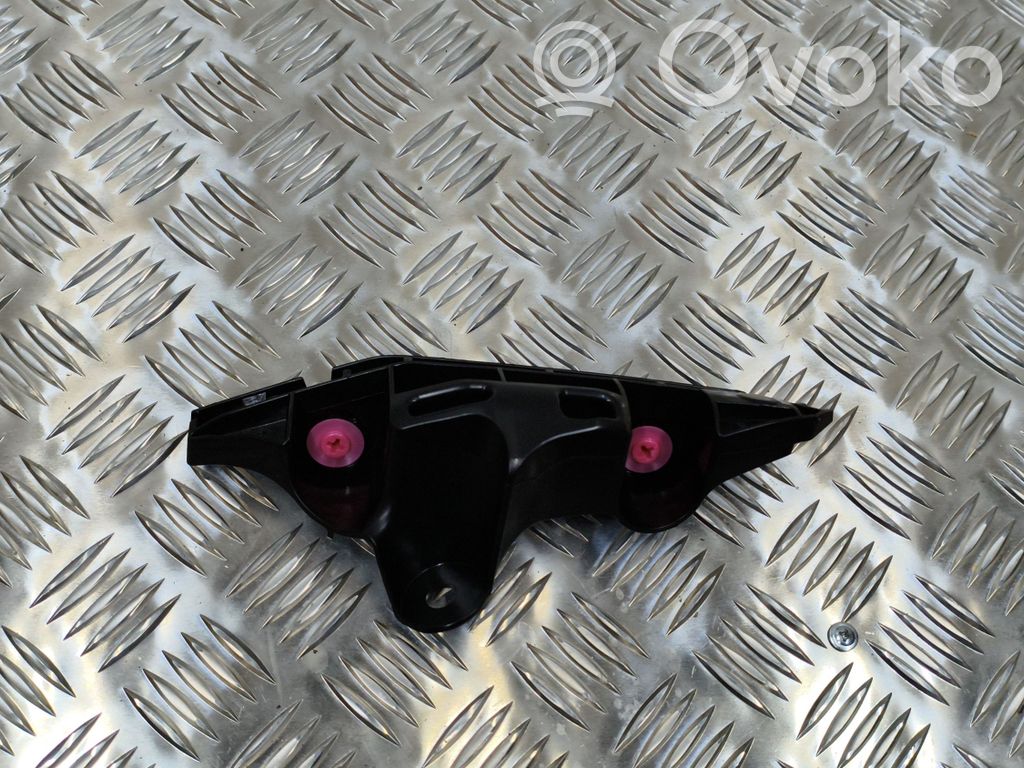 Lexus UX Priekšpusē bampera turētājs 