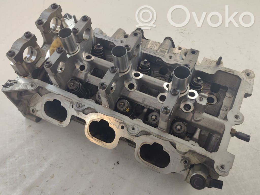 Culata del motor   04893810AF