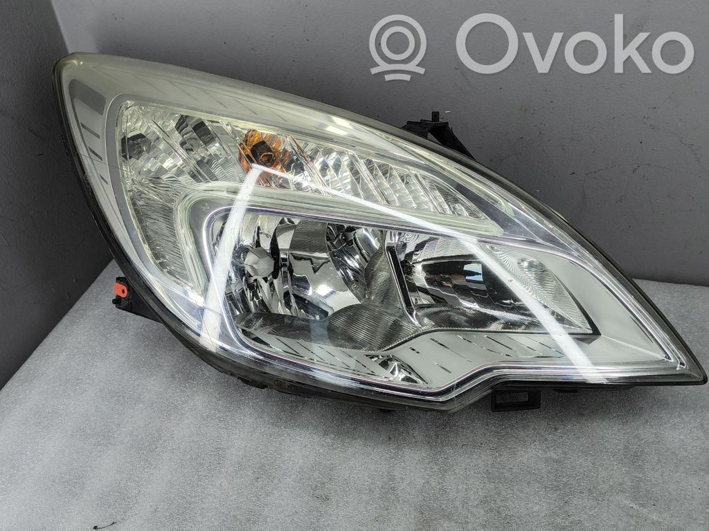 Opel Meriva B Lampa przednia 