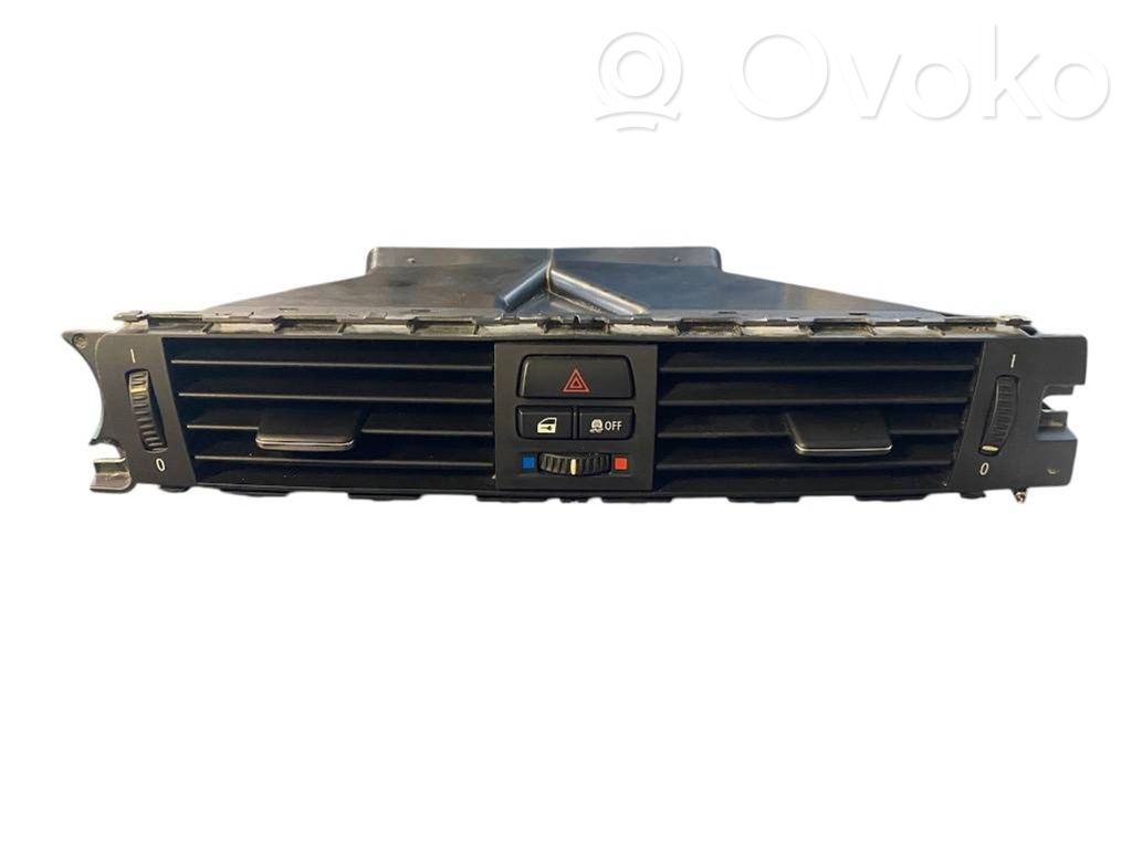 Dash center air vent grill   08243