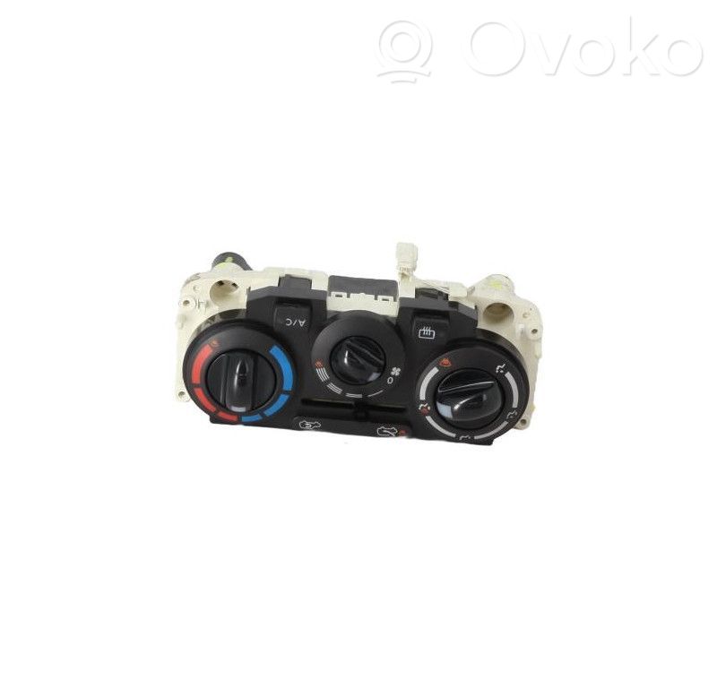 Toyota Corolla E120 E130 Climate control unit 