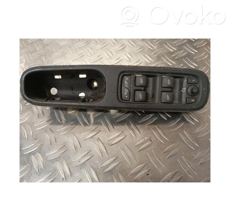 Electric window control switch   31334359