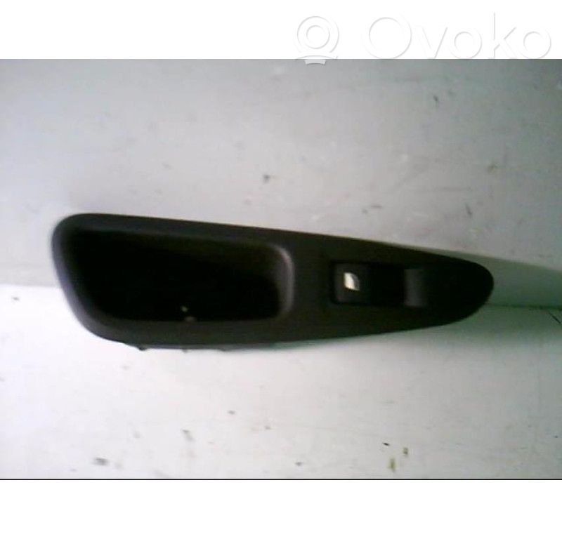 Peugeot 308 Electric window control switch 