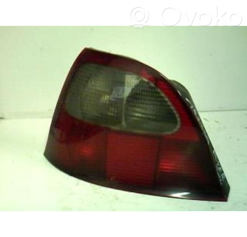 Rover 214 - 216 - 220 Galinis žibintas kėbule 