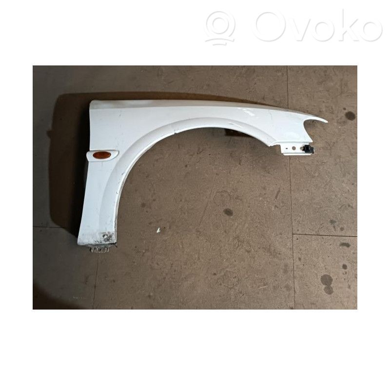 Opel Vectra B Sparnas 