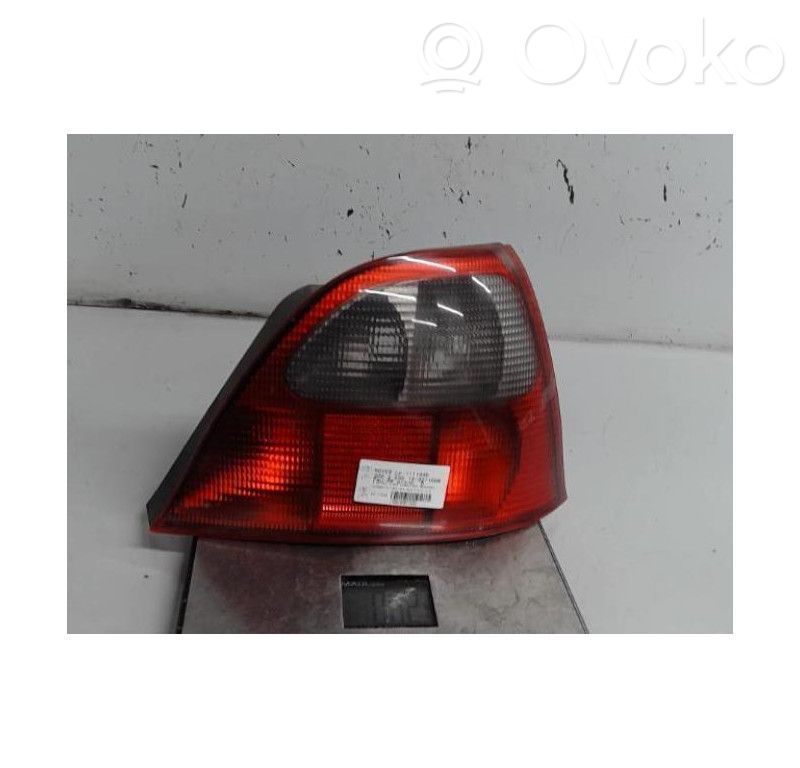 Rover 214 - 216 - 220 Aizmugurējais lukturis virsbūvē 