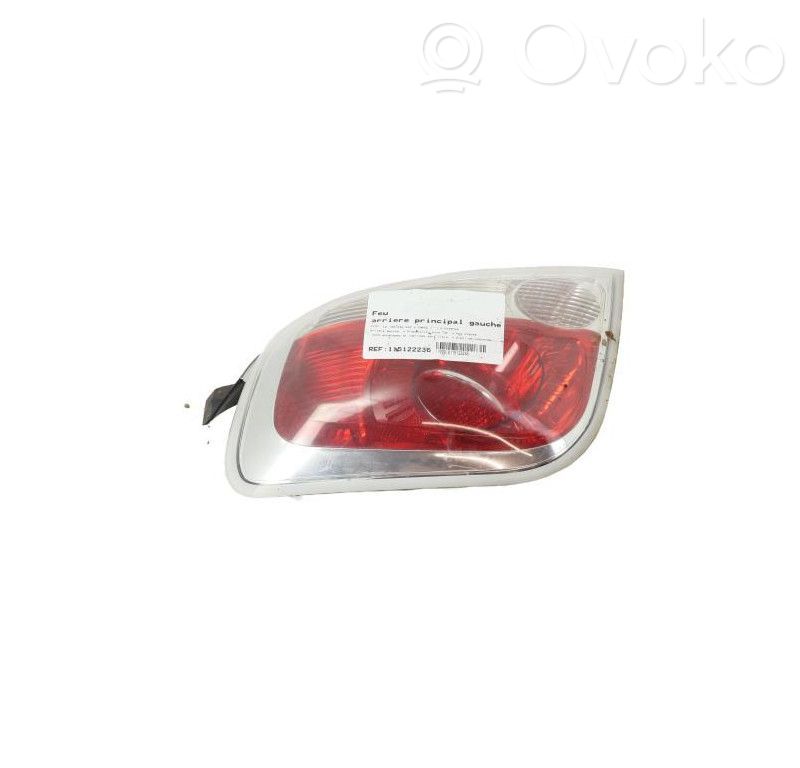 Fiat 500 Aizmugurējais lukturis virsbūvē 