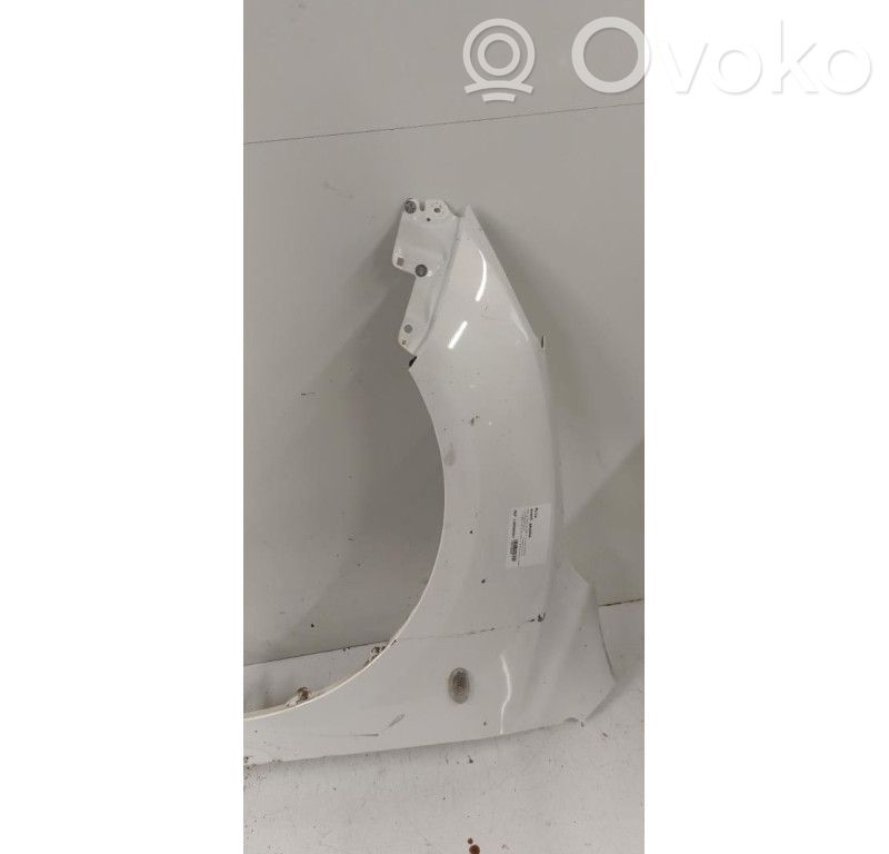Mazda 3 II Sparnas 