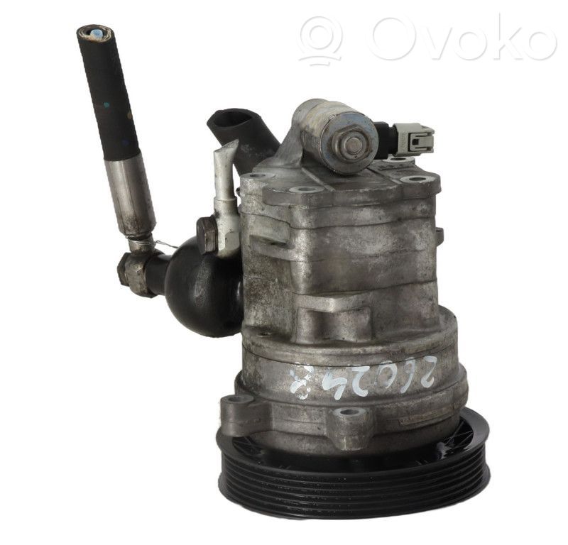 BMW 5 E60 E61 Power steering pump 