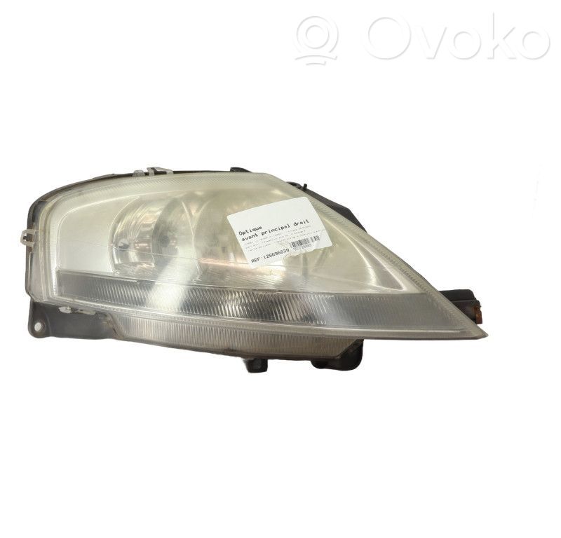 Headlight/headlamp   620685