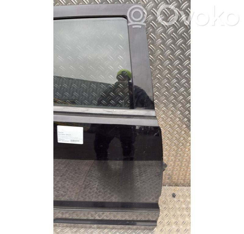 Puerta trasera   05074162AG