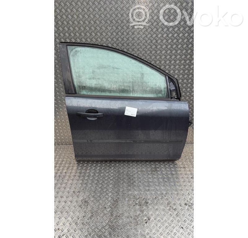Etuovi   1505703