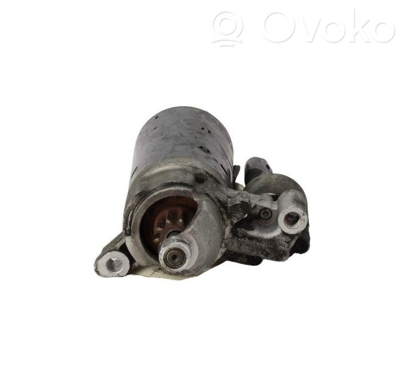 Motor de arranque   059911021M