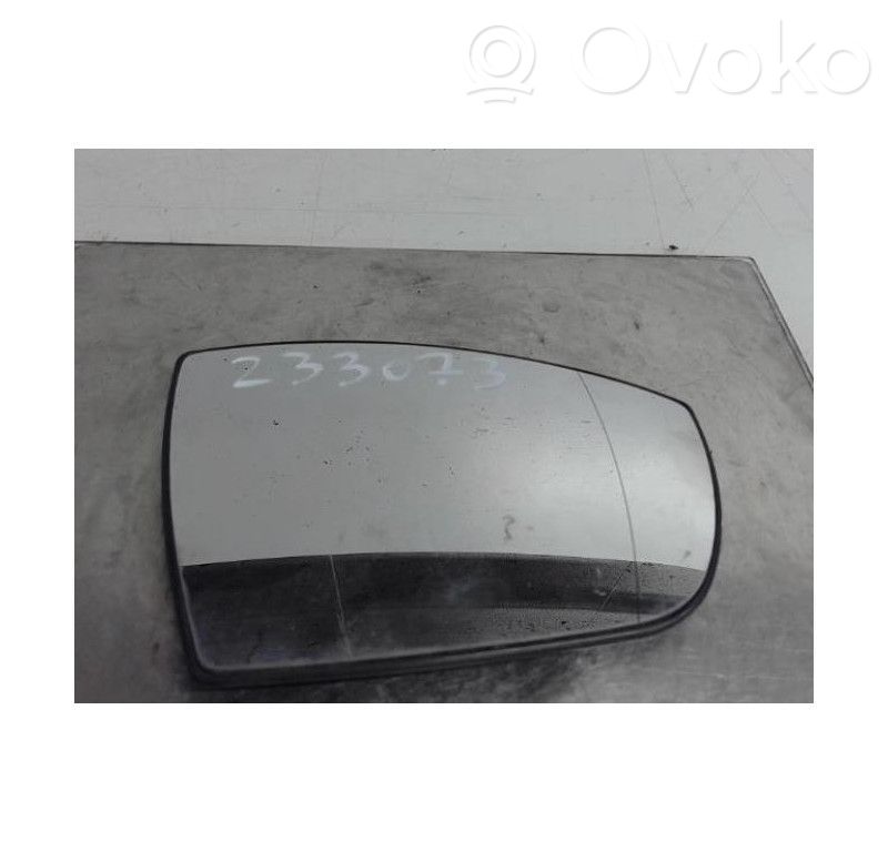 Ford C-MAX II Sivupeilin lasi 