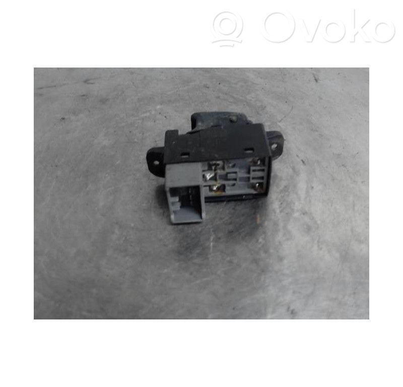 Interruptor del elevalunas eléctrico