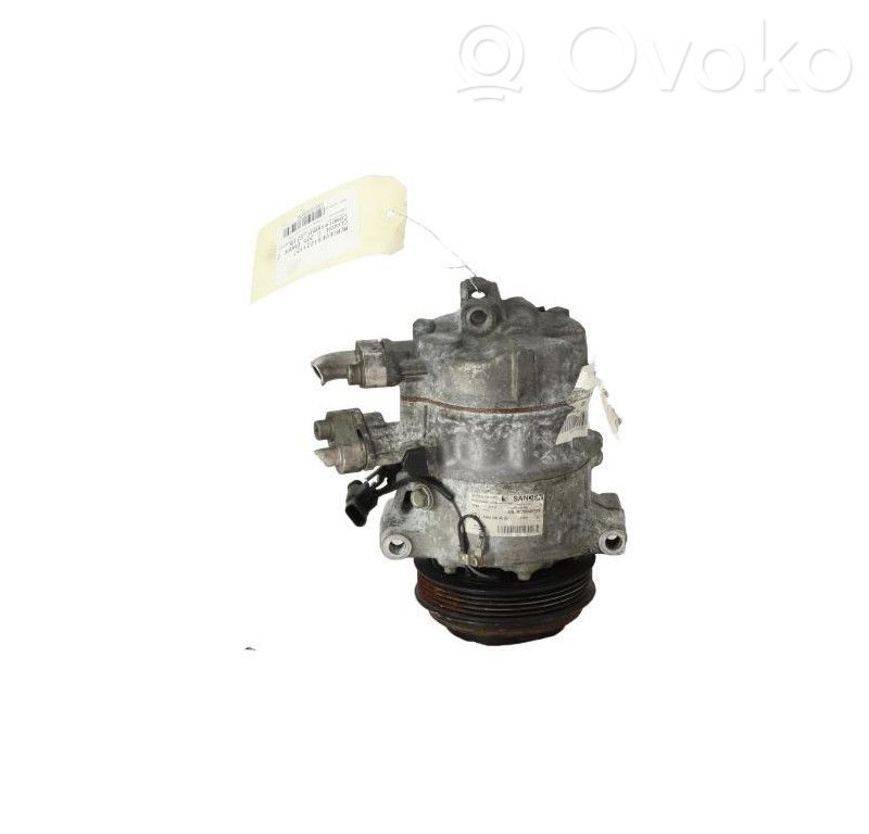 Mercedes-Benz C W205 Compresseur de climatisation 