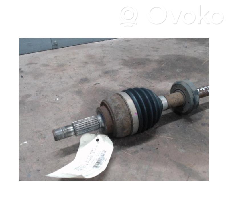 Eje de transmisión delantero   8201055632