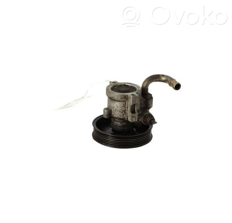 Ohjaustehostimen pumppu