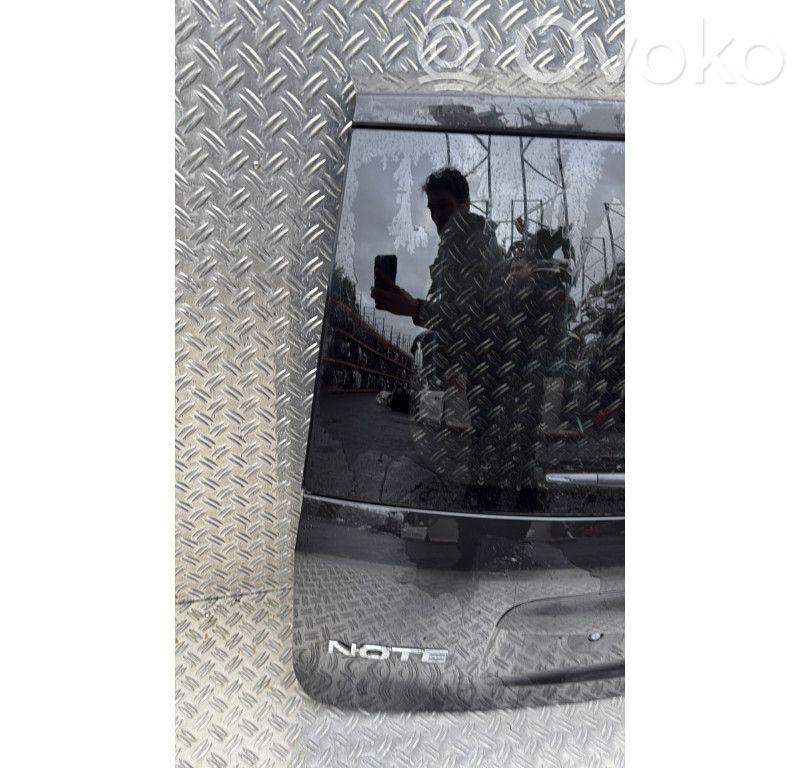 Puerta del maletero/compartimento de carga   K01009U0MA