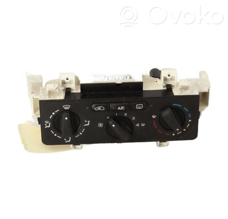 Climate control unit   00006452F8