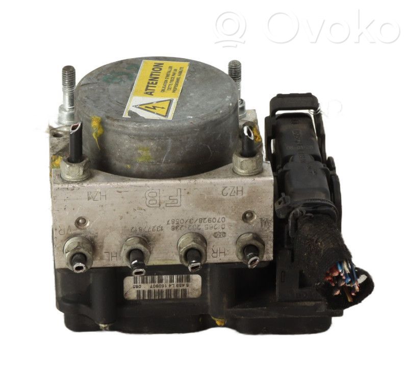 Opel Corsa D ABS-pumppu 