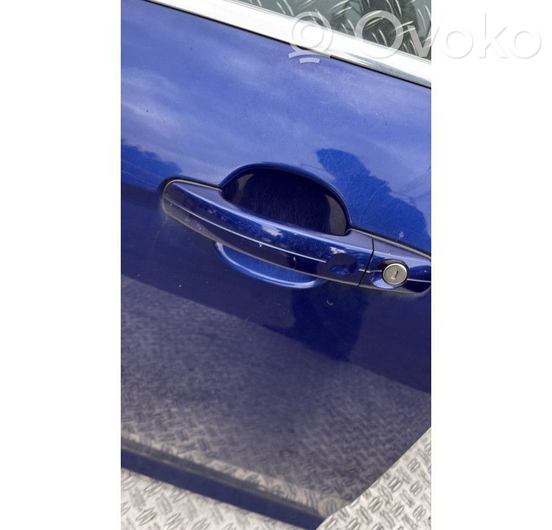 Etuovi   2147846
