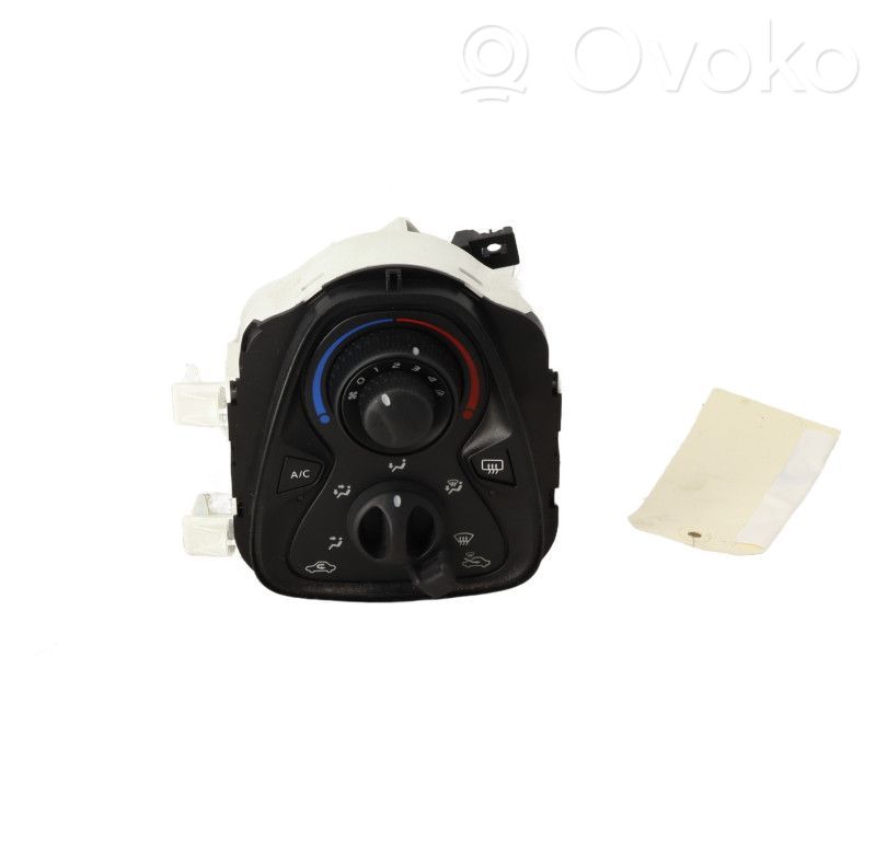 Climate control unit   1611306080