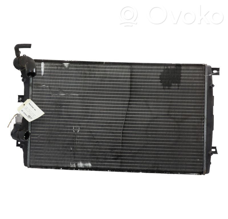 Volkswagen Jetta V Radiatore di raffreddamento